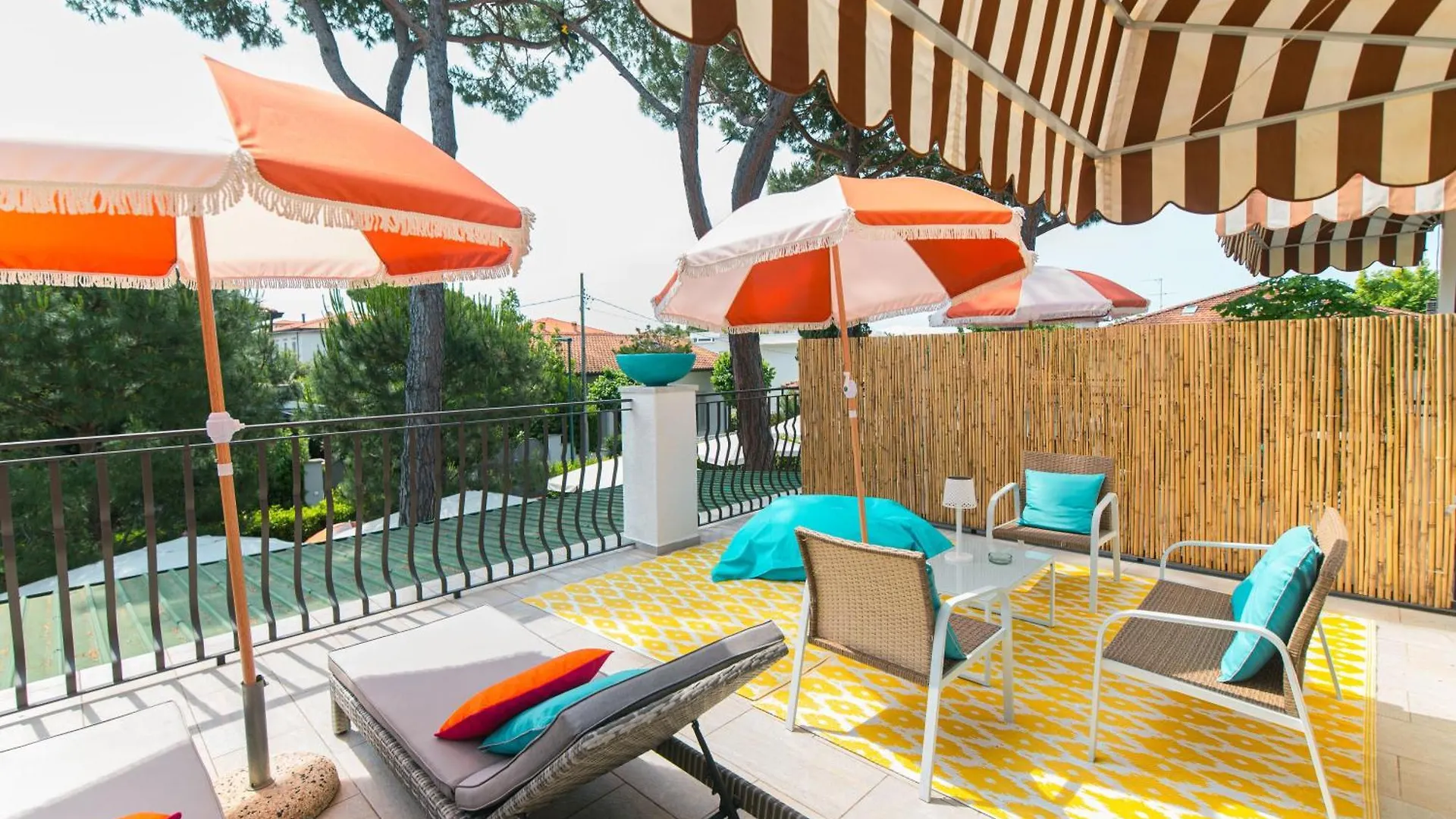 Hotel La Pineta Al Mare Forte dei Marmi 3*,