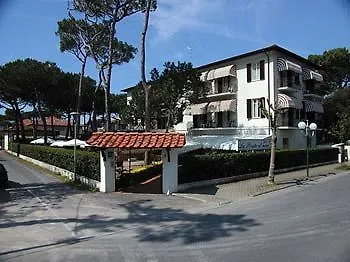 Hotel La Pineta Al Mare Forte dei Marmi