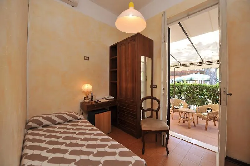 Hotel La Pineta Al Mare Forte dei Marmi